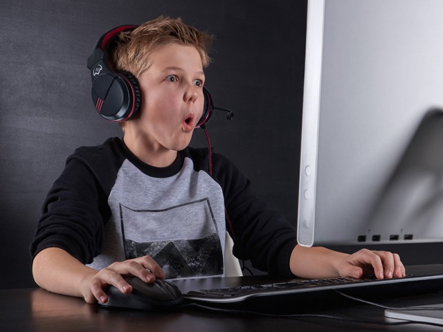 SVEN AP-G828MV